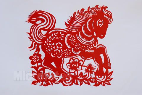 迎新春巧手剪纸