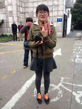 华师大采访1.jpg