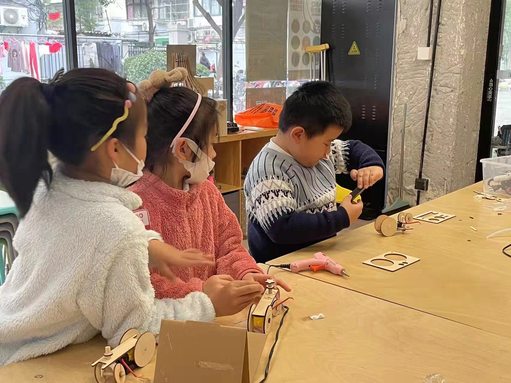 同济研学半日营（含电刷小车大进击工作坊）