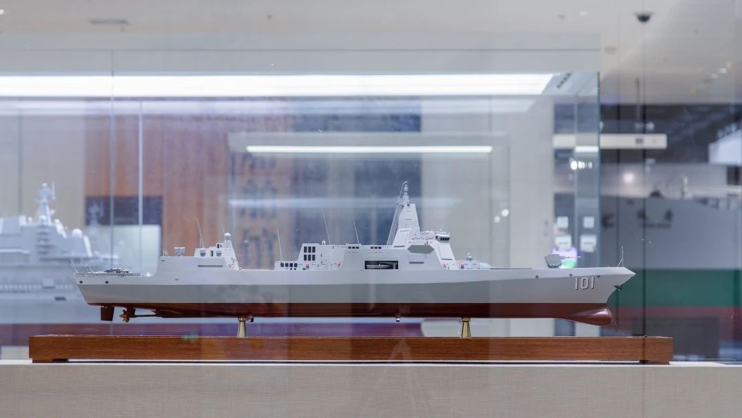 一起动手吧 ——制作055型导弹驱逐舰模型