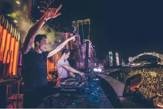 荷兰90后电音组合blasterjaxx&nbsp;炫风来袭